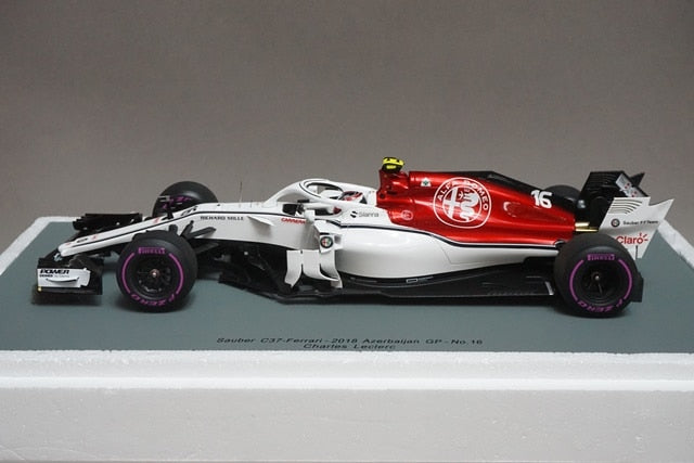 1:18 SPARK 18S350 Sauber C37 Ferrari Azerbaijan GP 2018 #16