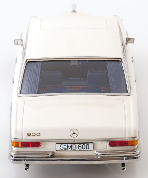 KKDC180604 KK scale 1:18 Mercedes 600 SWB W100 1963 White