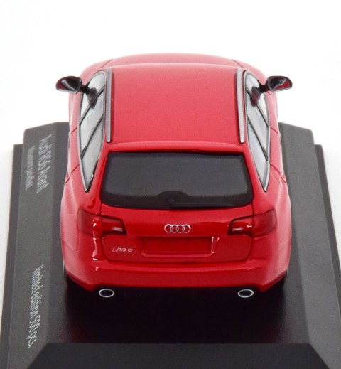 943 017213 MINICHAMPS 1:43 Audi RS6 Avant 2007 red