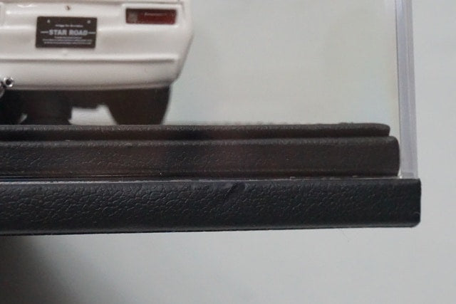 1:43 ignition model IG1912 Nissan Skyline 2000 GT-R (KPGC10) Star Road White