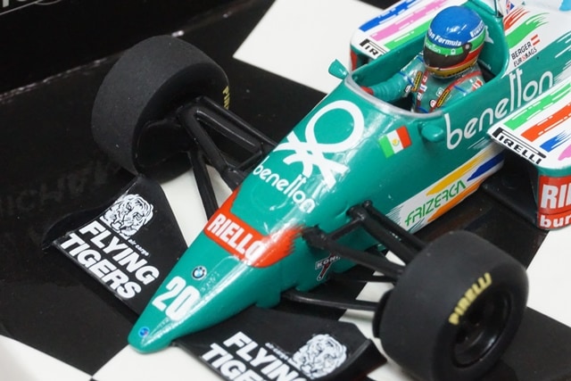 1:43 MINICHAMPS 430860020 Benetton BMW B186 1986 #20 G. Berger model car