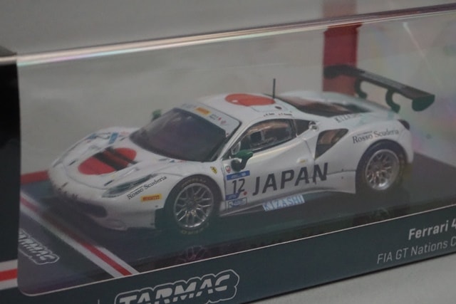 T64-072-18GTN12 Tarmac Works 1:64 Ferrari 488 GT3 FIA GT Nations Cup 2018 T.Kondo / K.Seto Japan Limited Edition