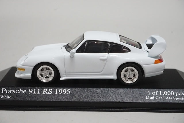 1:43 MINICHAMPS Custom made for miniature car fans: Porsche 911 RS 1995 White