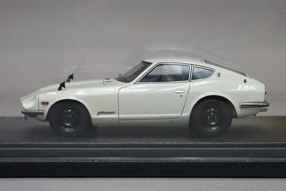 1:43 ignition model IG0019 Nissan Fairlady Z (S30) White model car