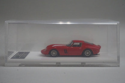 M64X 1:64 250GTO S/N 3809GT Red Silver And White Body Stripes model car