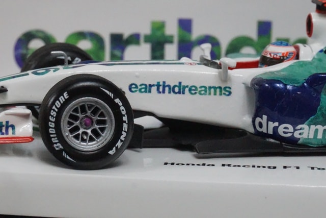 1:43 MINICHAMPS Kyosho Honda Racing F1 Team Show Car 2008 #16 J. Button model car