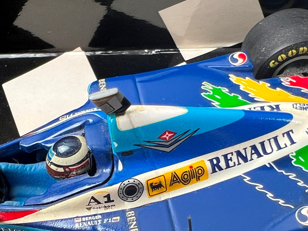 1:43 MINICHAMPS 430970008 Benetton Renault B197 1997 #8 G. Berger model car
