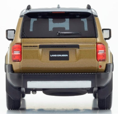 KS03927SG1 KYOSHO 1:43 Toyota Land Cruiser 250 ZX First Edition (Sand/Light Gray)