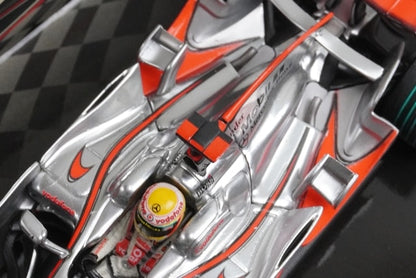 1:43 MINICHAMPS 533084342 Vodafone McLaren Mercedes MP4-23 Fuji Speedway 2008 #2 model car