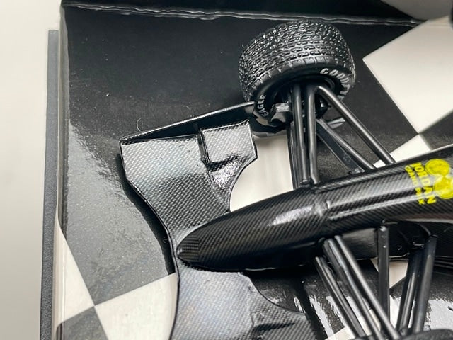 1:43 MINICHAMPS 410910099 Jordan Ford 911 F1 Test 28 Hours NOV.1990 Silverstone model car