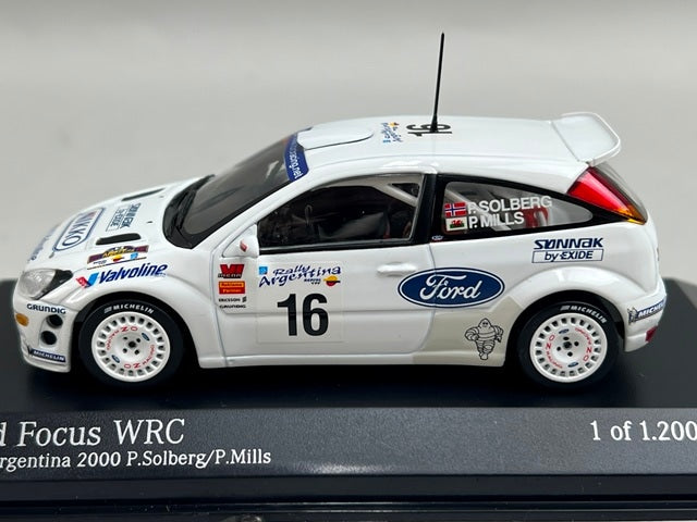 1:43 MINICHAMPS 430008916 Ford Focus WRC Argentina Rally 2000 #16 P. Solberg P. Mills model car