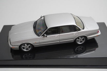 1:43 AUTOart 53603 Jaguar XJR Silver model car