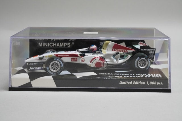 1:43 MINICHAMPS 400060412 Honda Racing RA106 Hungarian GP 2006 #12 J. Button model car