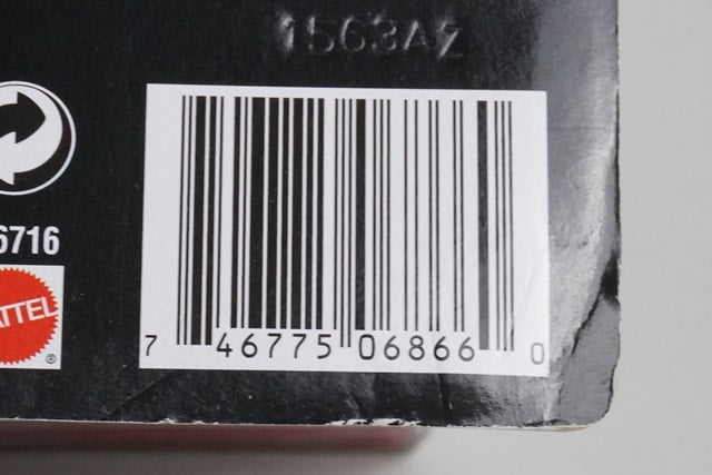 Mattel W6716 Cars John Race Tire Blister Pack model car