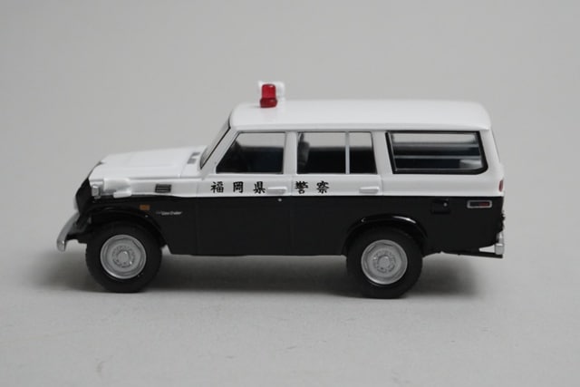1:64 Tomica Limited Vintage Toyota Land Cruiser FJ56V Patrol Car model car