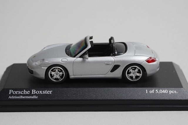 1:64 MINICHAMPS 640065630 Porsche Boxster Silver model car