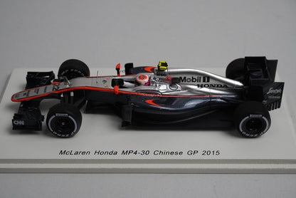 1:43 Spark S4614 McLaren Honda MP4-30 Chinese GP 2015 #22 model car