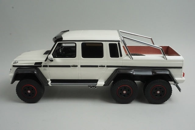 1:18 GT SPIRIT GTS100 Mercedes-Benz G63 AMG 2014 White model car