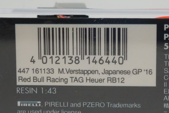 1:43 MINICHAMPS 447161133 Red Bull Racing TAG Heuer RB12 Japanese GP 2016 #33 model car