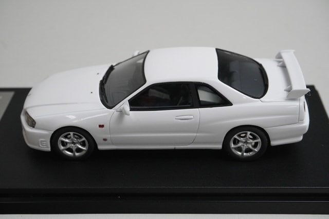1:43 Hi-Story HS156WH Nissan Skyline 25GT Turbo 1998 White model car