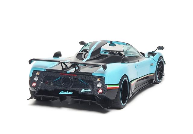[ Pre-order ] 850630021DIE BBR 1:18 Pagani Zonda Uno coupe diecast full open Torches and carbon - SPECIAL PACK