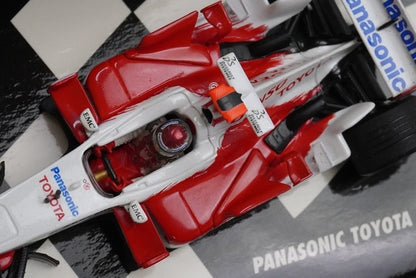 1:43 MINICHAMPS 400050016 Panasonic Toyota Racing TF105 #16 model car