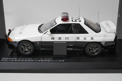 1:18 KYOSHO 08366A Nissan Skyline GT-R Police #502 model car