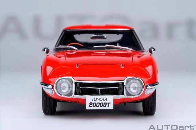 79547 AUTOart 1:18 Toyota 2000GT 1967 red model car