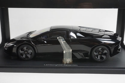 1:18 AUTOart 74592 Lamborghini Reventon Black