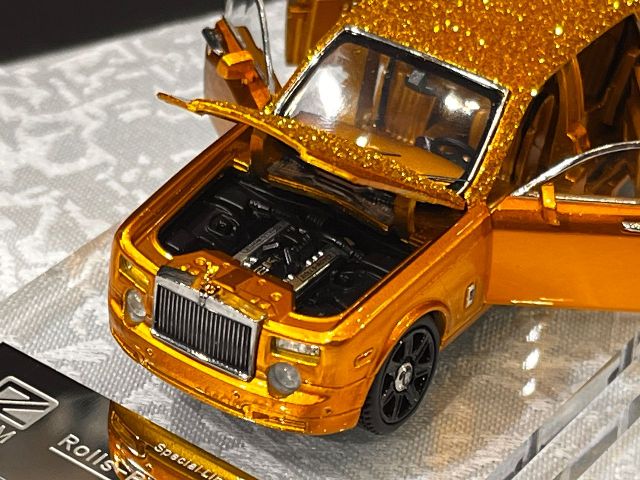 [ Pre-order ] DCM 1:64 Rolls-Royce Phantom GOLD (Foshan Exhibition Limited Edition)