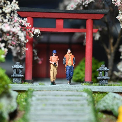 [ Pre-order ] EHC2025092603 EHC Model 1:64 Travel Photography Duo Orange Couple Figure
