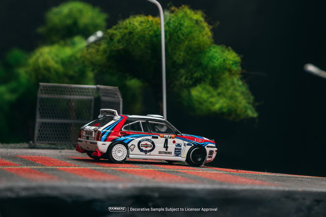 T64-049-92MCR04 Tarmac Works 1:64 Lancia Delta HF Integrale Monte Carlo Rally 1992 Winner