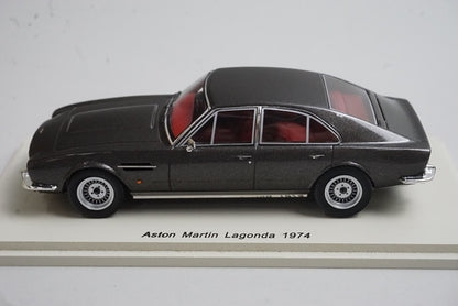 1:43 SPARK S2408 Aston Martin Lagonda 1974 model car