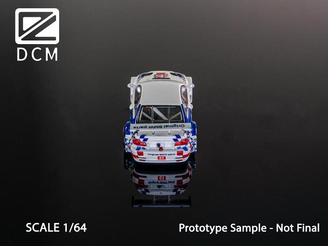 [ Pre-order ] DCM 1:64 M3 GTR E46 2001 #42