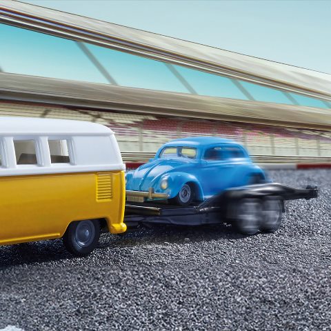 SK2567 SIKU Volkswagen VW T1 Trailer for Beetle Loading