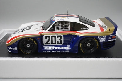 1:18 Spark 18S210 Porsche 961 Le Mans 1987 #203