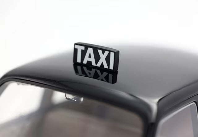 [ Pre-order ] RGM18003TX BBR 1:18 Alfa Romeo 1900 by RGM Design Taxi Milano (No Case)