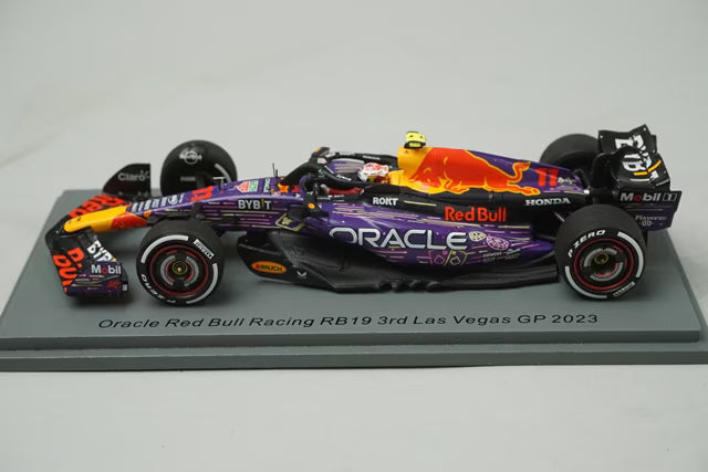 1:43 Spark S8935 Oracle Red Bull Racing RB19 Las Vegas GP 3rd 2023 #11 S.Perez