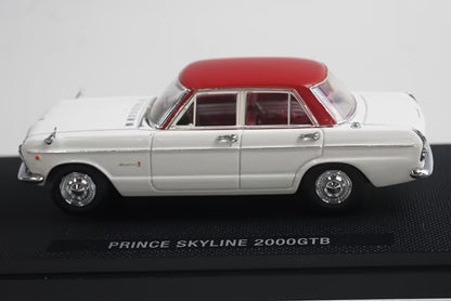 1:43 EBBRO 44238 Nissan Prince Skyline 2000GTB 1965 White/Red