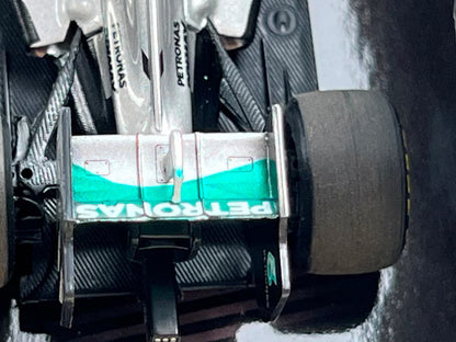 1:43 MINICHAMPS 436140044 Mercedes AMG Petronas F1 Team W05 L. Hamilton 2014 World Champion #44