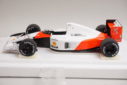 1:18 AUTOart 89150 McLaren Honda MP4/6 F1 Japanese GP 1991 #1 A. Senna