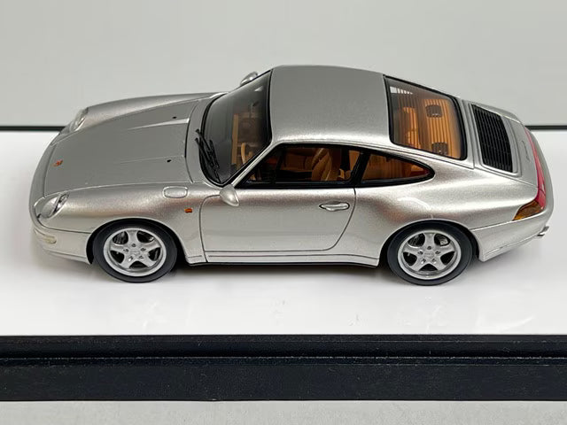 1:43 Make Up/Vision VM145A Porsche 911 (993) Carrera 4 1995 Silver