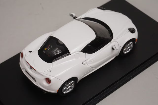 1:43 Spark S3894 Alfa Romeo 4C White