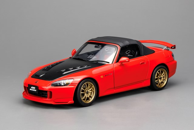 M85124 MOTORHELIX 1:18 Honda S2000 (AP2) MUGEN New Formula Red