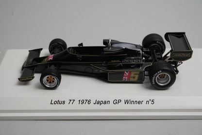 1:43 Rave R70042 Lotus 77 #5 winner of the 1976 Japanese GP M. Andretti model car