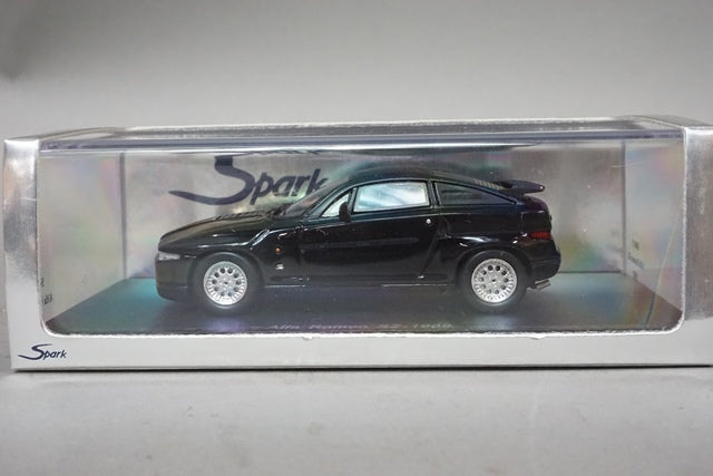 1:43 SPARK S0615 Alfa Romeo SZ1989 model car