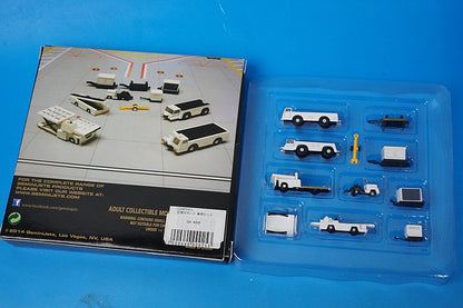 1:200 AIRCRAFT SUPPORT EQUIPMENT Airport Accessories Vehicle Set G2APS451 Gemini