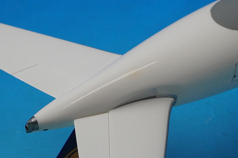 1:200 A380-800 Lufthansa Frankfurt am Main D-AIMA 550727 Herpa airplane model