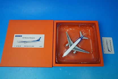1:400 B777-200 ANA Kanji logo JA8197 EW4772002 JC Wings airplane model