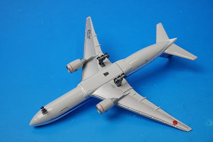 1:500 B777-200 ANA JA702A NH50017 ANA